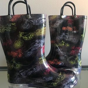 Boys Light Up Rainboots